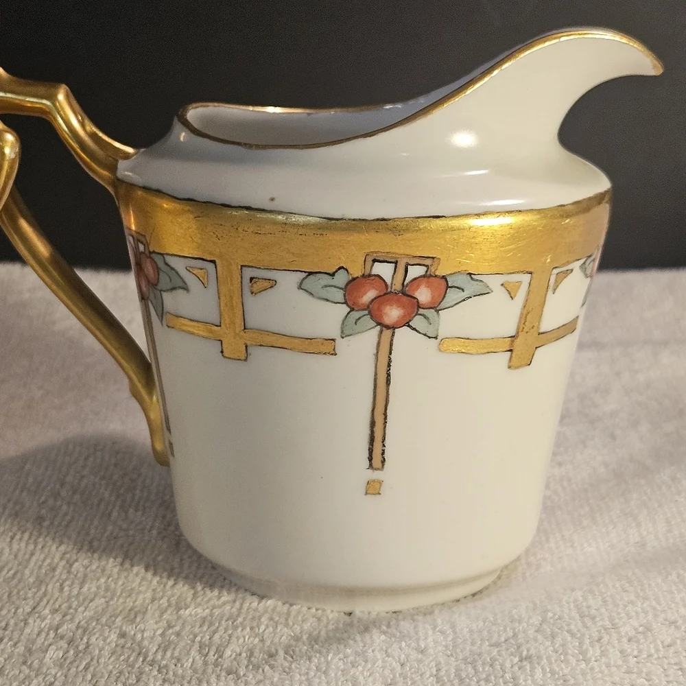 SOLD - Picture 4 of 13